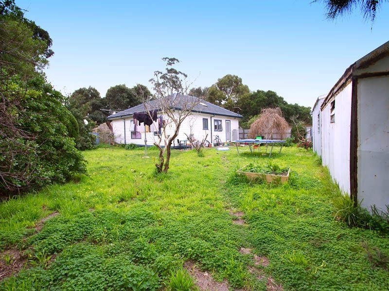 32 Cannes Avenue, Bonbeach VIC 3196