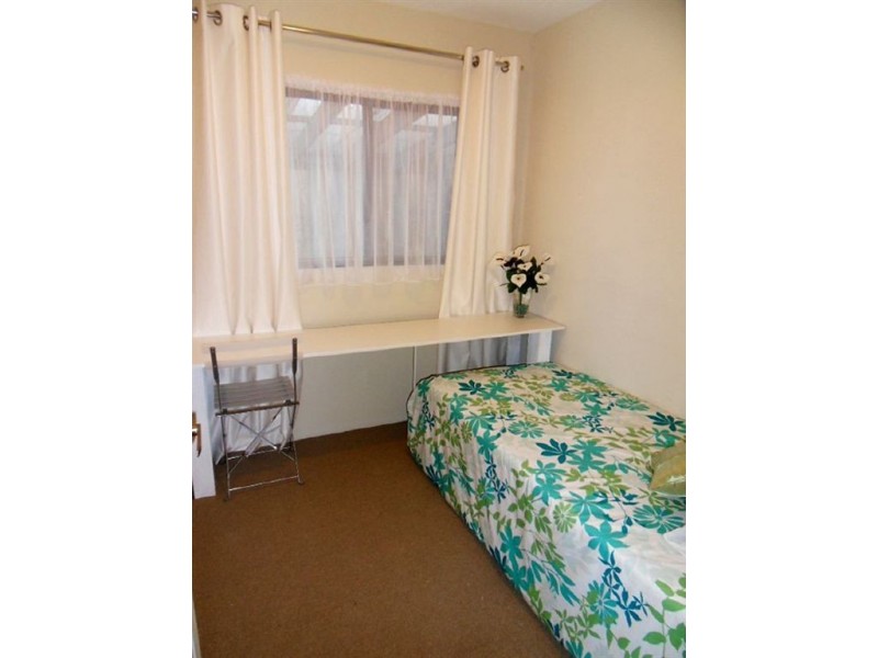 132/100 Broadway, Bonbeach VIC 3196