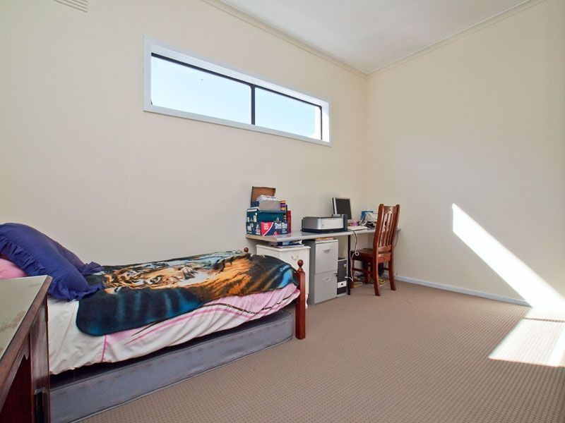 14 Lochiel Avenue, Edithvale VIC 3196