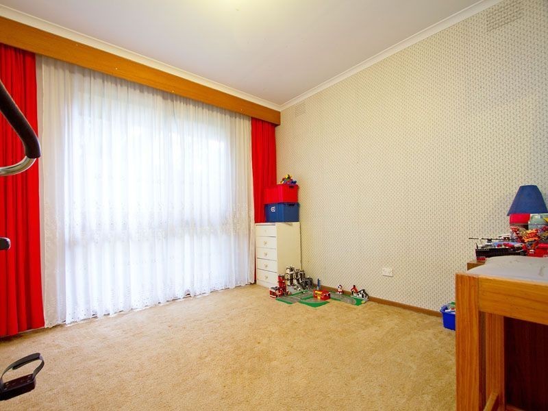 6 Mallard Court, Chelsea Heights VIC 3196