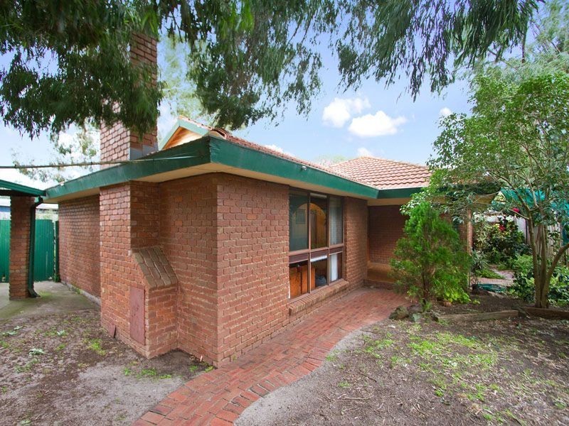 6 Mallard Court, Chelsea Heights VIC 3196