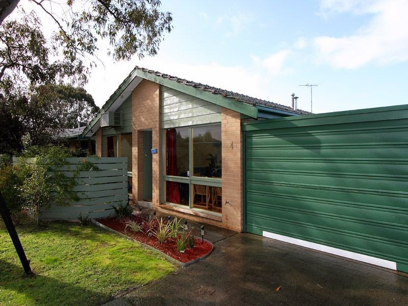 4 Stayner Street, Chelsea VIC 3196