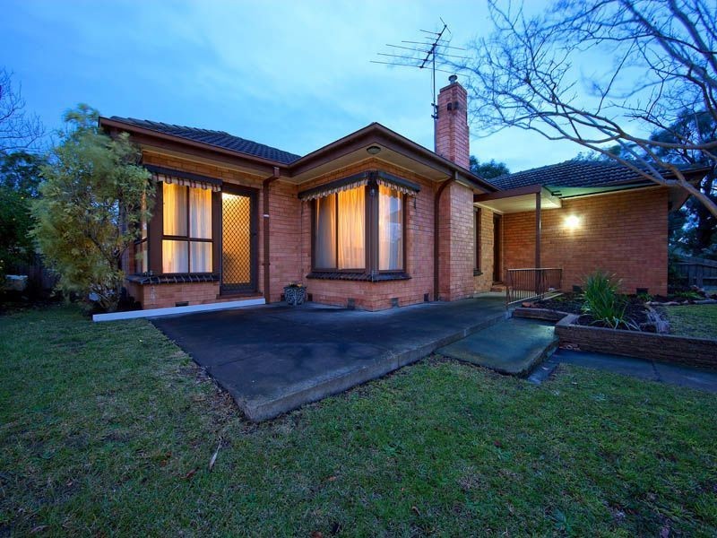 40 Cannes Ave, Bonbeach VIC 3196