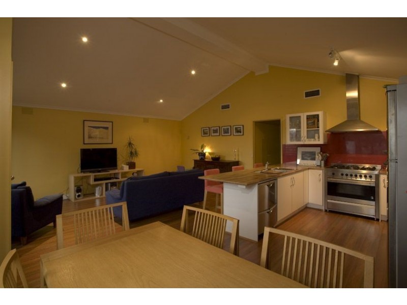 4 Stayner Street, Chelsea VIC 3196