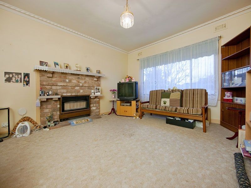 4 Breeze Street, Bonbeach VIC 3196