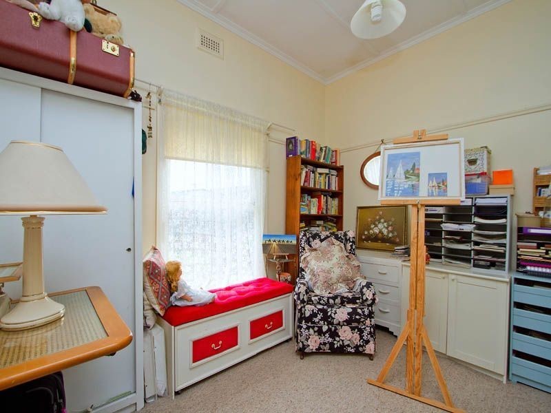 1 Embankment Grove, Chelsea VIC 3196