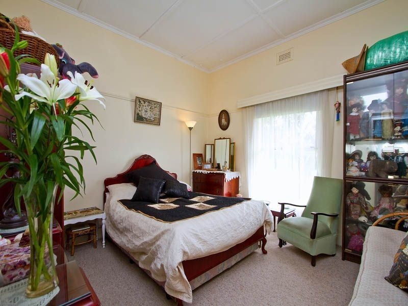 1 Embankment Grove, Chelsea VIC 3196