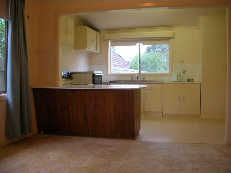 15 Derby Parade, Bonbeach VIC 3196