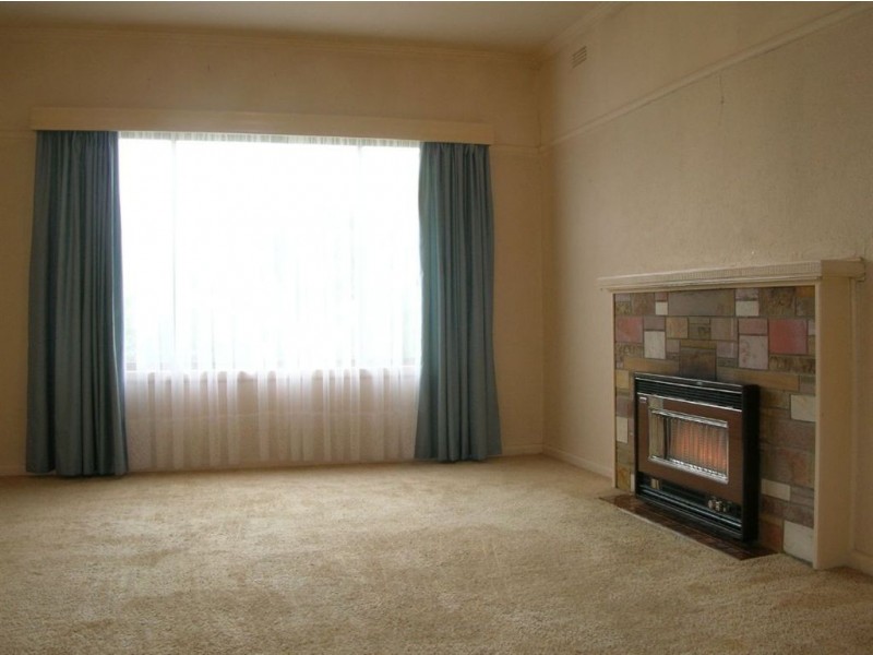 15 Derby Parade, Bonbeach VIC 3196