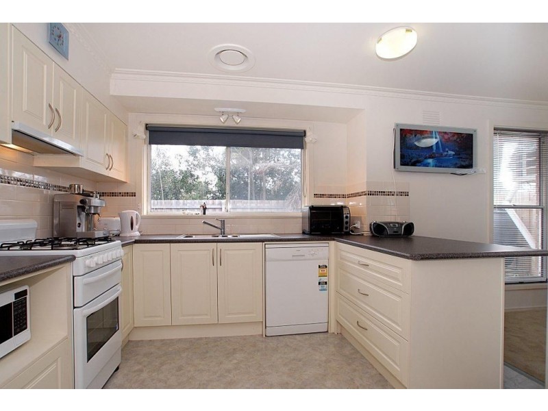 2/49 Boonong Avenue, Seaford VIC 3198