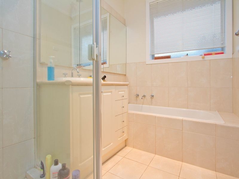 2 Cross Road, Chelsea VIC 3196