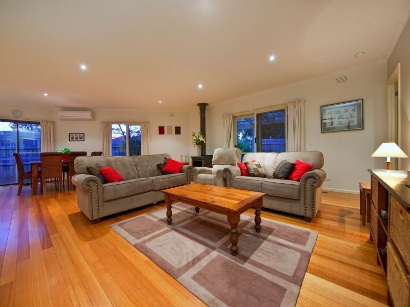 1 Ward Street, Cheltenham VIC 3192