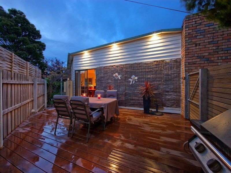 1 Ward Street, Cheltenham VIC 3192