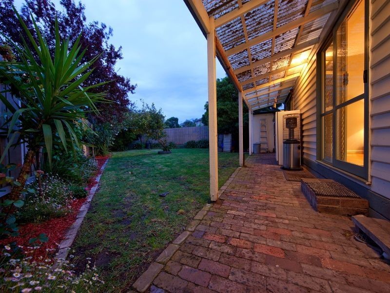 1 Ward Street, Cheltenham VIC 3192