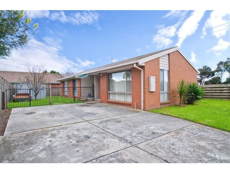 90 Amaroo Drive, Chelsea Heights VIC 3196