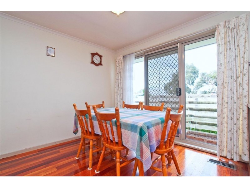 90 Amaroo Drive, Chelsea Heights VIC 3196