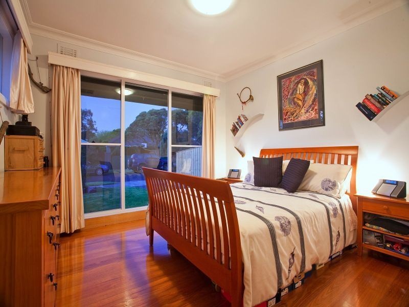 66 Bondi Road, Bonbeach VIC 3196