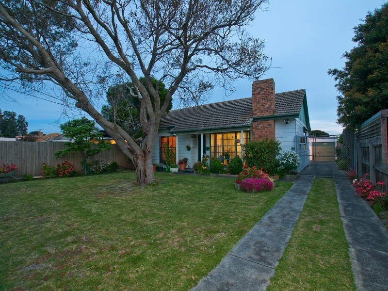 6 Haldane Street, Bonbeach VIC 3196