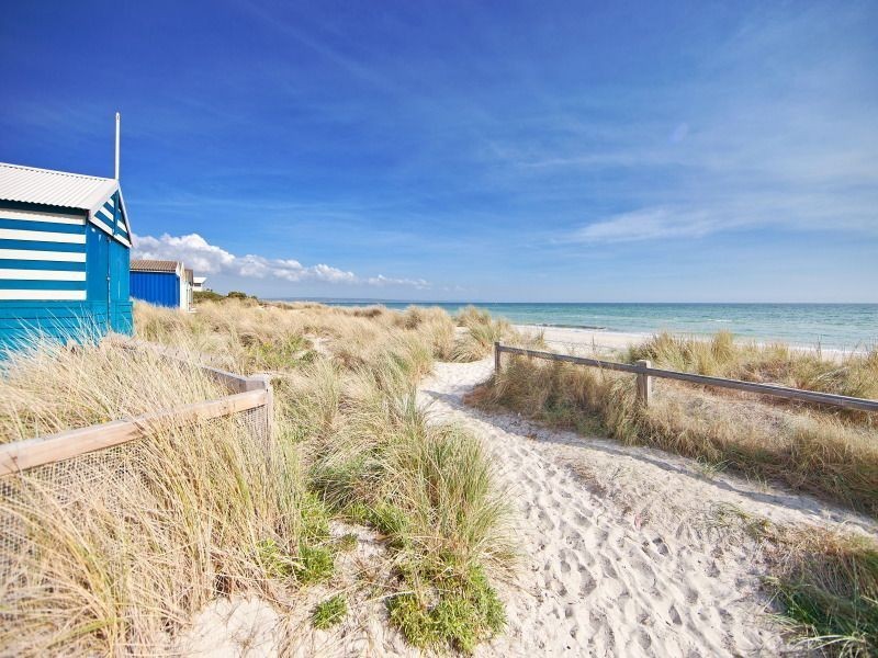 2/15 Harding Avenue, Bonbeach VIC 3196