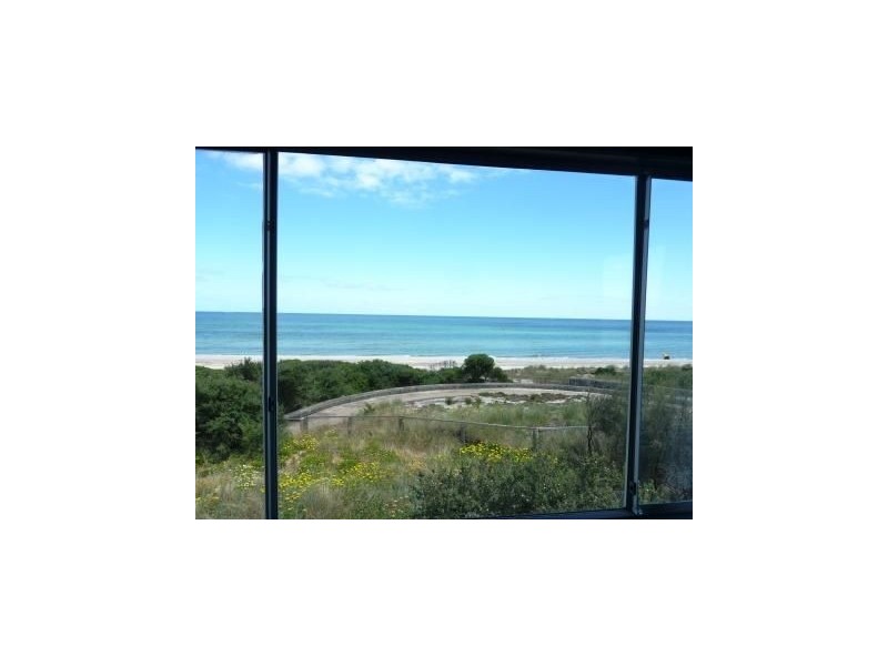 1/15 Harding Avenue, Bonbeach VIC 3196