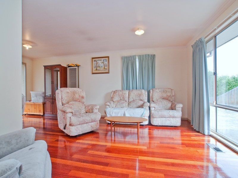 90 Amaroo Drive, Chelsea Heights VIC 3196