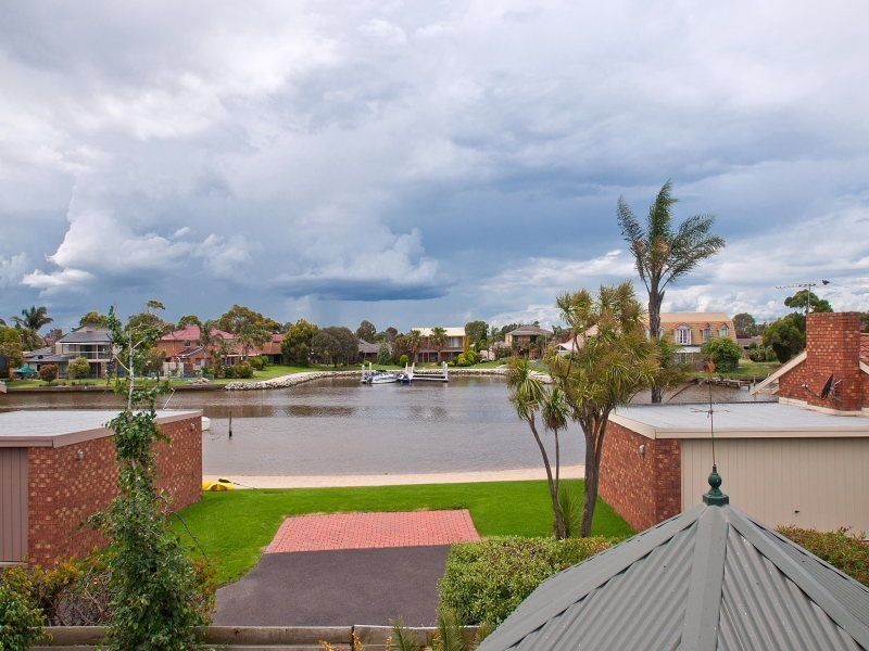 2/17 Canberra Street, Patterson Lakes VIC 3197