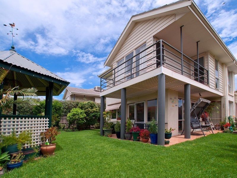 2/17 Canberra Street, Patterson Lakes VIC 3197