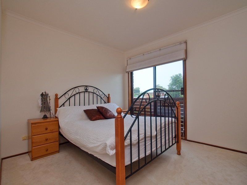 26 Kirkwood Avenue, Seaford VIC 3198