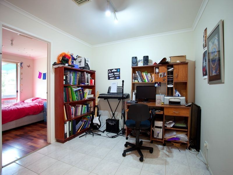 12 Immerset Drive, Chelsea Heights VIC 3196