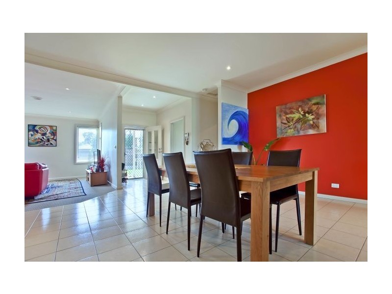 10 Cobham Street, Cheltenham VIC 3192