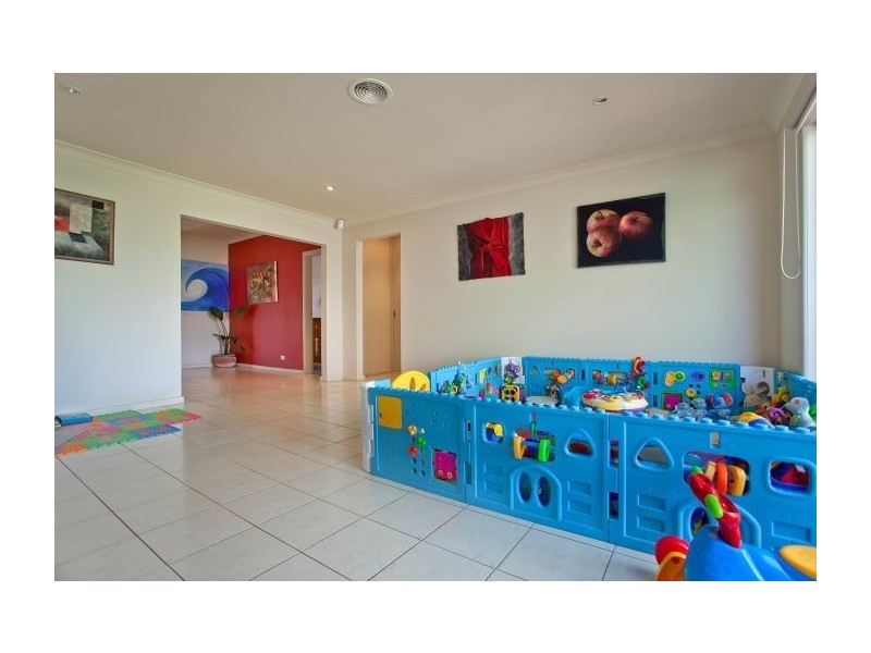 10 Cobham Street, Cheltenham VIC 3192