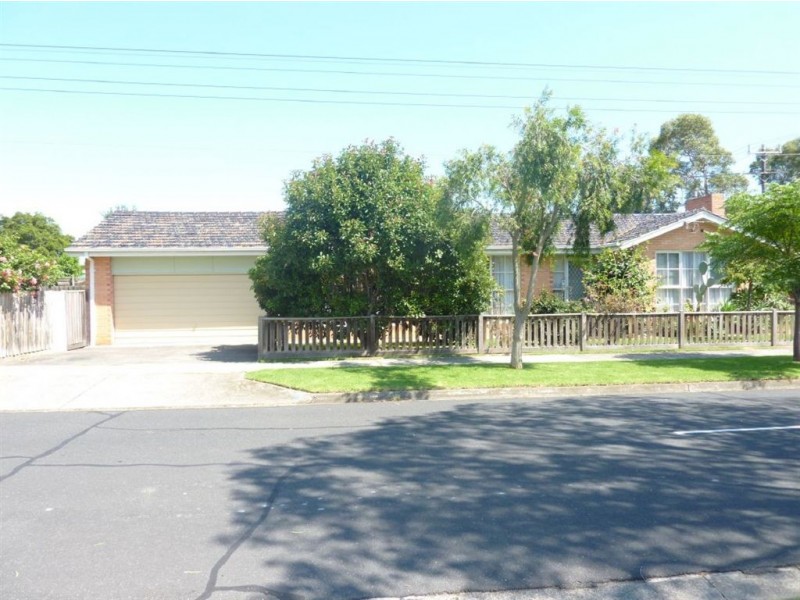 74 Lochiel Avenue, Edithvale VIC 3196