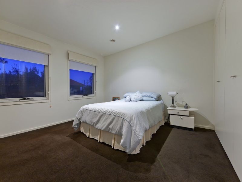 4 The Waterfront, Bonbeach VIC 3196