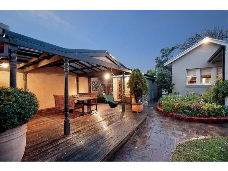 27 Riviera Street, Mentone VIC 3194