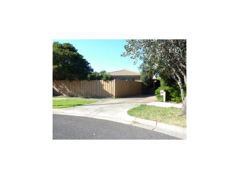 1/12 Roche Court, Chelsea Heights VIC 3196