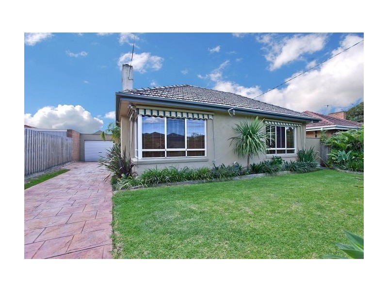 17 Mascot Avenue, Bonbeach VIC 3196