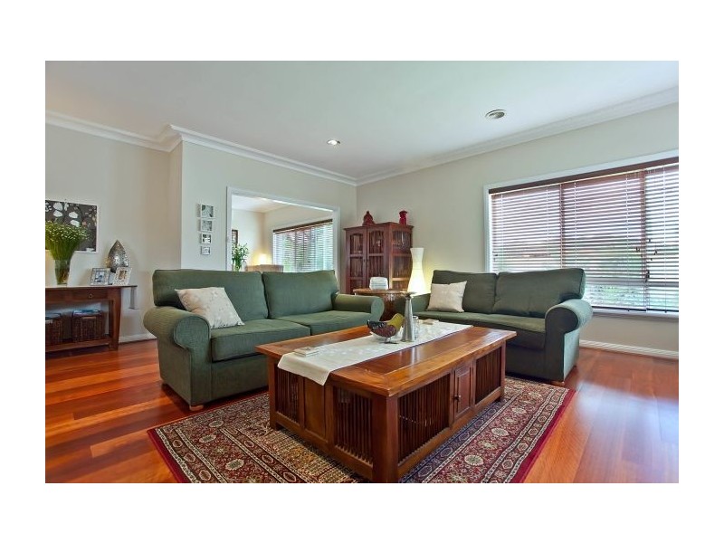 17 Mascot Avenue, Bonbeach VIC 3196