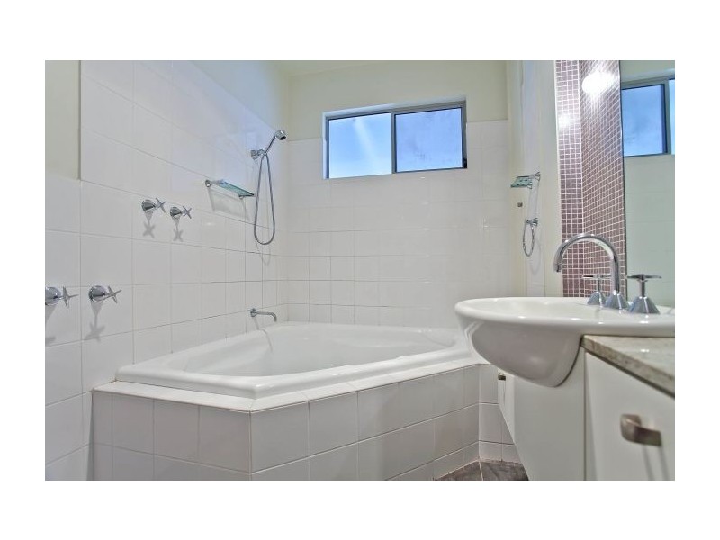 71 Bondi Road, Bonbeach VIC 3196