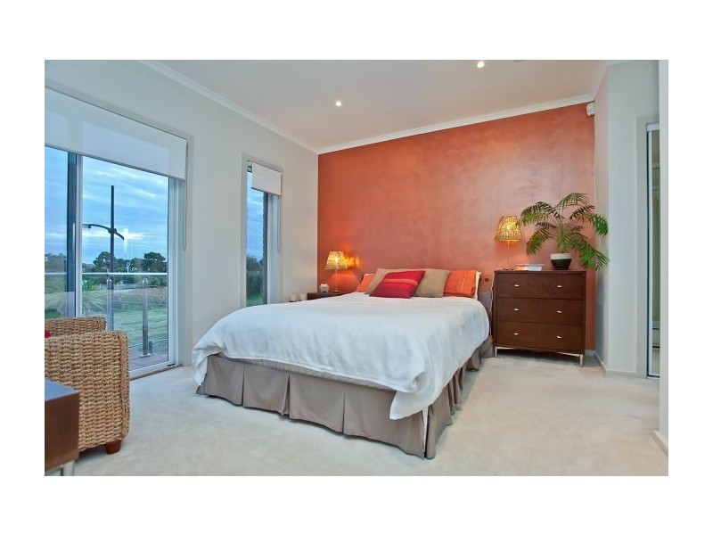 9 Ferrier Grove, Bonbeach VIC 3196