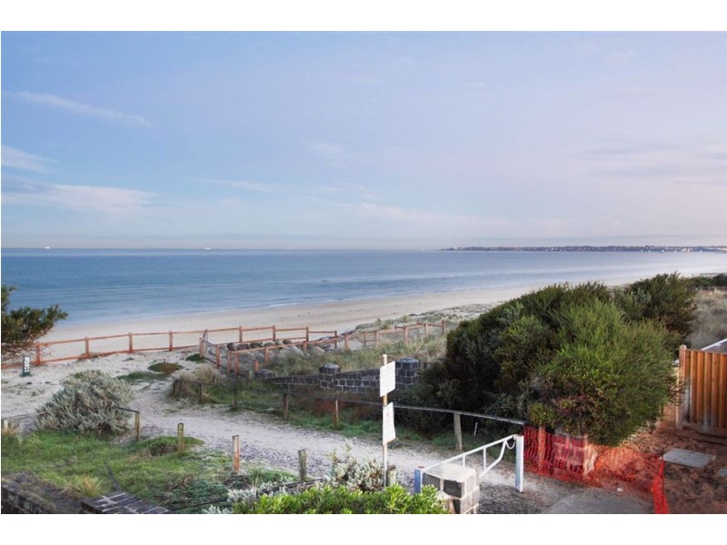 13/2-4 Groves Street, Aspendale VIC 3195