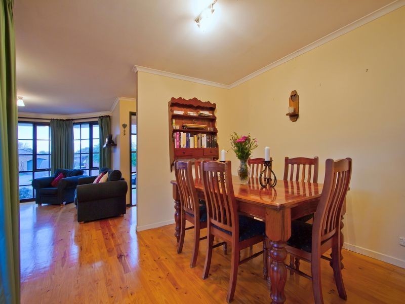35 Hughes Ave, Edithvale VIC 3196