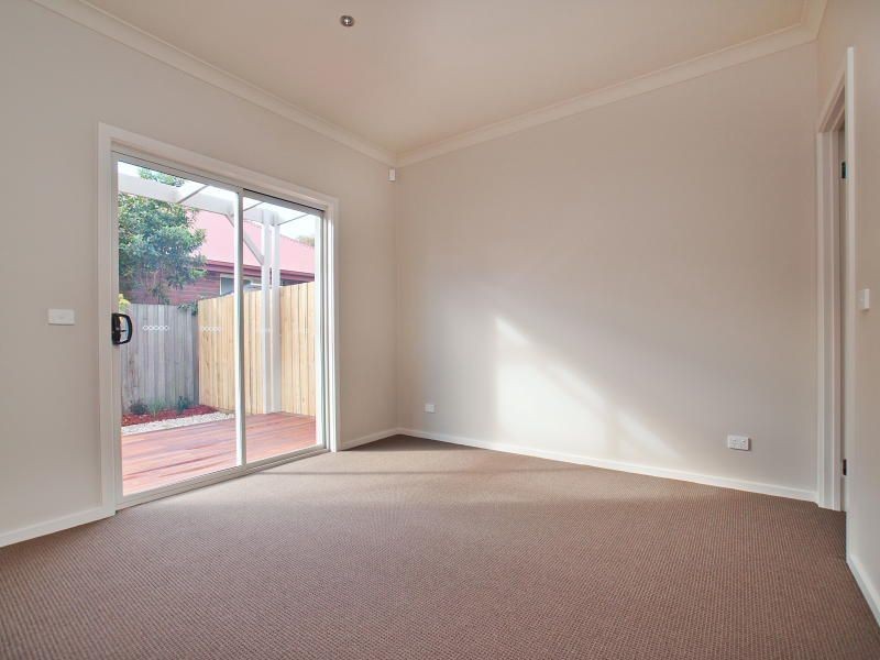 2/80 McLeod Road, Carrum VIC 3197