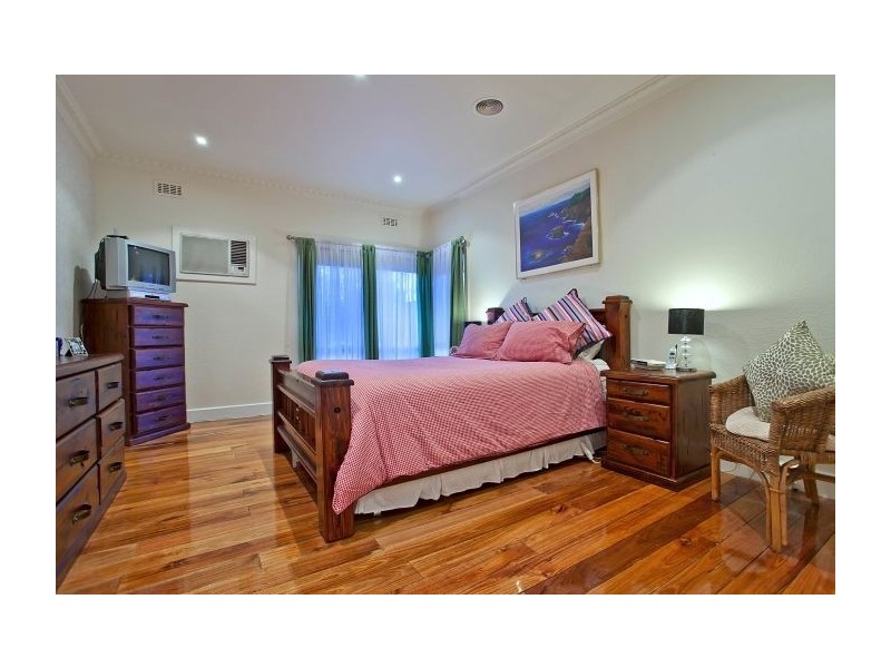 67 Fowler Street, Bonbeach VIC 3196