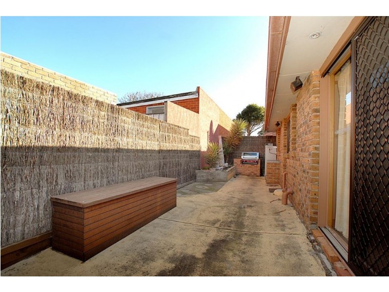 8/148 Nepean Highway, Seaford VIC 3198