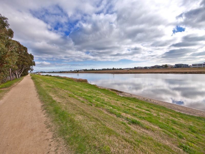 44 Gladesville Boulevard, Patterson Lakes VIC 3197