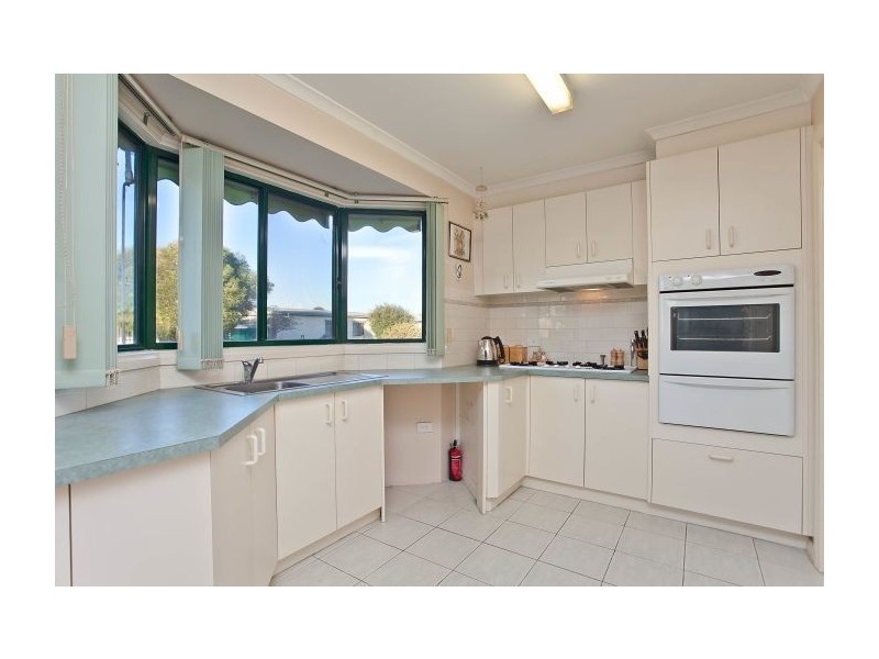 99/100 Broadway, Bonbeach VIC 3196