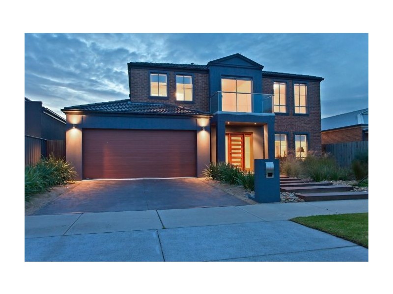 11 Webster Drive, Patterson Lakes VIC 3197