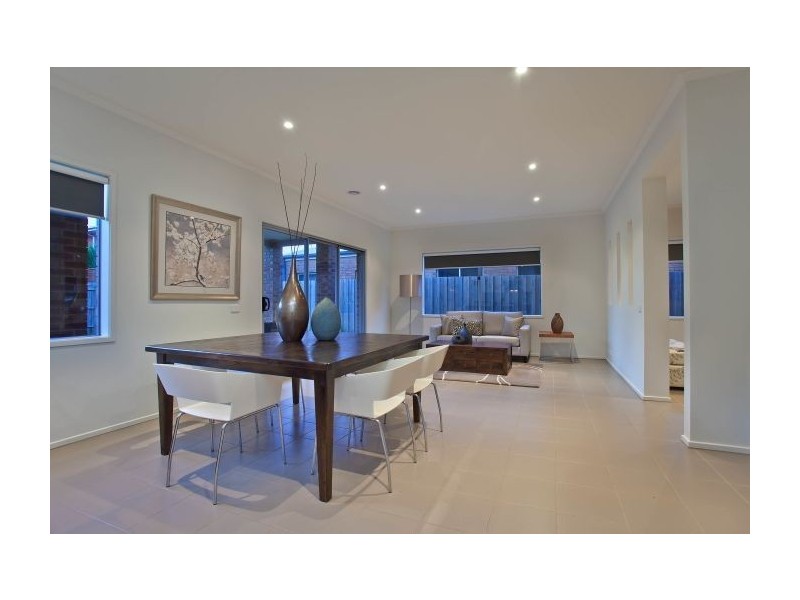 11 Webster Drive, Patterson Lakes VIC 3197