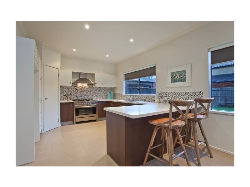 11 Webster Drive, Patterson Lakes VIC 3197