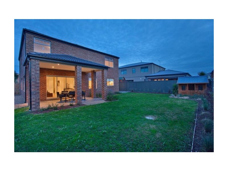 11 Webster Drive, Patterson Lakes VIC 3197